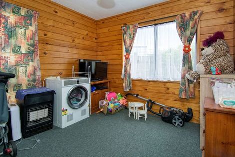 Photo of property in 11 Barbara Grove, Papamoa Beach, Papamoa, 3118