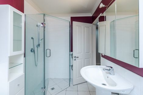 Photo of property in 32 Miers Glade, Rototuna North, Hamilton, 3210