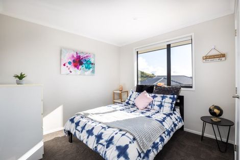 Photo of property in 43 Magnolia Drive, Westown, New Plymouth, 4310