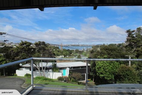 Photo of property in 1/15 Wilding Avenue, Northcote Point, Auckland, 0627