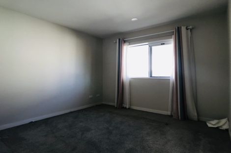 Photo of property in 103 Medallion Drive, Oteha, Auckland, 0632