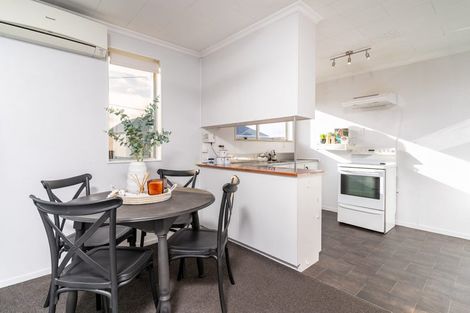 Photo of property in 16a Grove Street, Saint Kilda, Dunedin, 9012