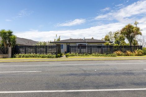 Photo of property in 369 Mangorei Road, Merrilands, New Plymouth, 4312