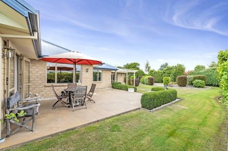 Photo of property in 72 Rotherham Drive, West Melton, 7618