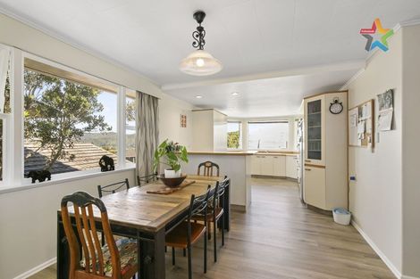 Photo of property in 7 Panorama Grove, Harbour View, Lower Hutt, 5010