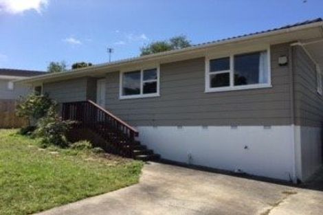 Photo of property in 9 Shale Avenue, Massey, Auckland, 0614