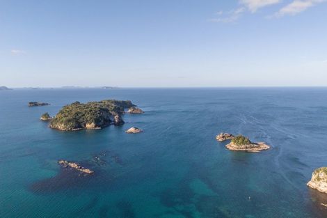 Photo of property in 4 Margaret Place, Hahei, Whitianga, 3591