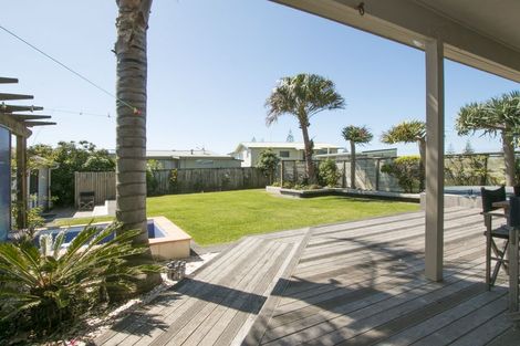 Photo of property in 55 Seaforth Road, Waihi Beach, 3611