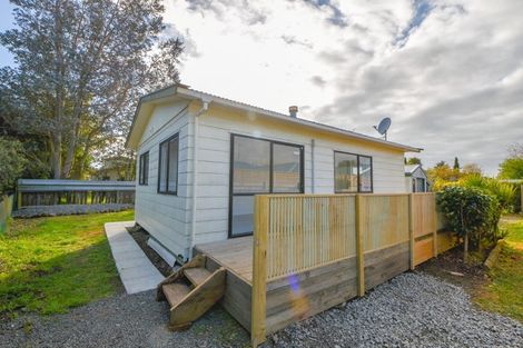 Photo of property in 52 Frederick Street, Carterton, 5713