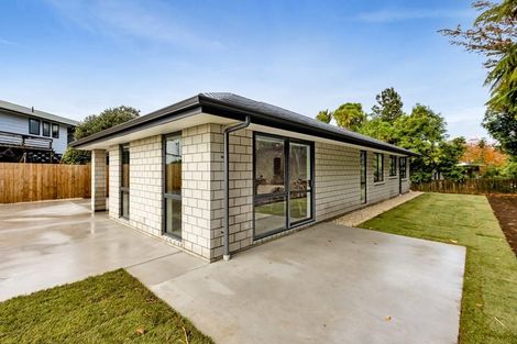 Photo of property in 10a Winstone Place, Highlands Park, New Plymouth, 4312