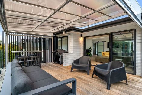 Photo of property in 141 Oceanview Road, Mount Maunganui, 3116