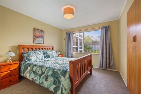 Photo of property in 16 Regent Avenue, Rangiora, 7400