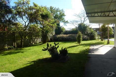 Photo of property in 1/26 Deloraine Street, Somerfield, Christchurch, 8024