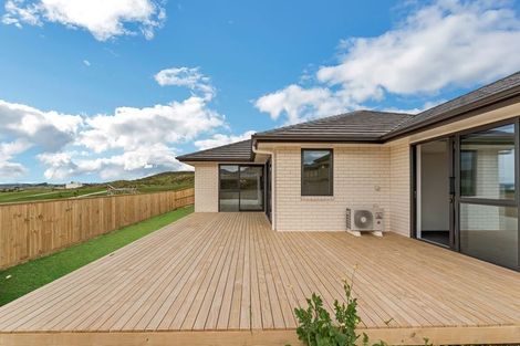 Photo of property in 13 Viv Green Place, Pokeno, 2402