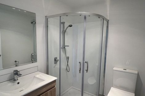 Photo of property in 66 Rauemi Way, Te Atatu South, Auckland, 0610