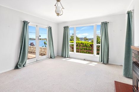 Photo of property in 2 Munro Street, Onerahi, Whangarei, 0110