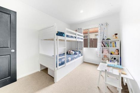 Photo of property in 11c Sturges Road, Henderson, Auckland, 0612