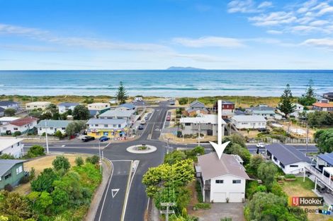 Photo of property in 212 Seaforth Road, Waihi Beach, 3611