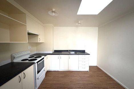 Photo of property in 2a Snead Place, Hamilton East, Hamilton, 3216