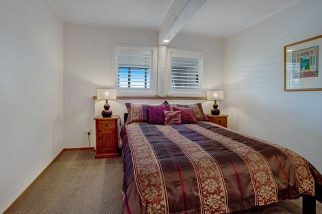 Photo of property in 15 Major Bridge Drive, Russell, 0272