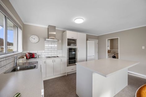 Photo of property in 2 Ancrum Street, Roxburgh, 9500