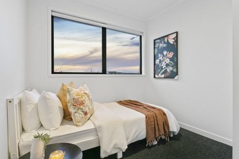 Photo of property in 24 Alexander Willis Crescent, Hobsonville, Auckland, 0616