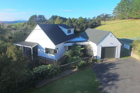 Photo of property in 245 Anderson Road, Helensville, 0875