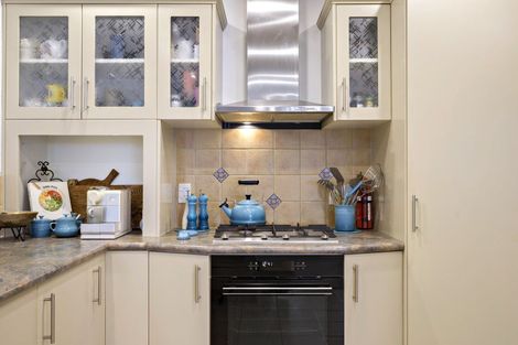 Photo of property in 203 Muritai Road, Eastbourne, Lower Hutt, 5013