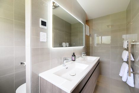 Photo of property in 5 Paitry Place, Swanson, Auckland, 0614