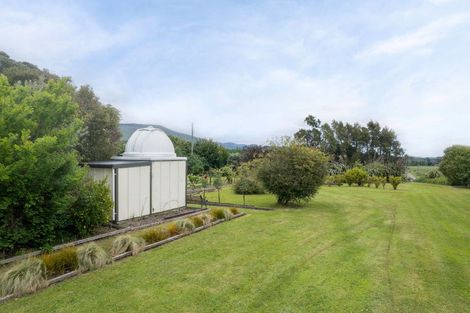 Photo of property in 70 Tokomaru Road East, Tokomaru, Palmerston North, 4474