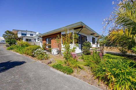 Photo of property in 1/11 Goodger Street, Waipukurau, 4200