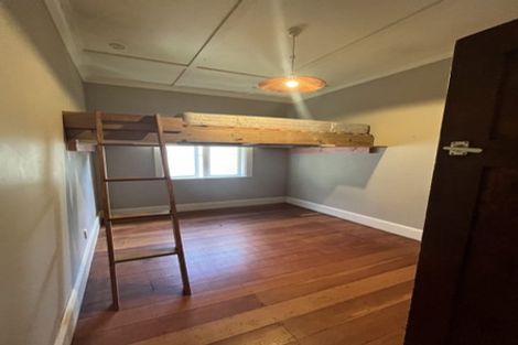 Photo of property in 64 Waipapa Road, Hataitai, Wellington, 6021