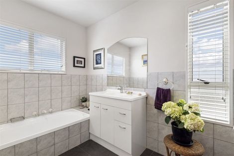 Photo of property in 3a Sample Road, Albany, Auckland, 0632