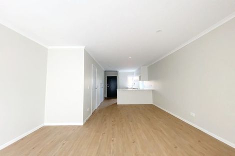 Photo of property in 2/125b Metcalfe Road, Ranui, Auckland, 0612