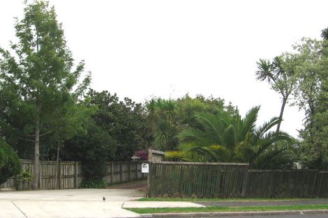 Photo of property in 41a Woodglen Road, Glen Eden, Auckland, 0602