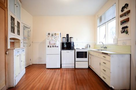 Photo of property in 4 Silvester Street, Woolston, Christchurch, 8023