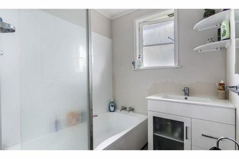 Photo of property in 47 Arimu Road, Papakura, 2110
