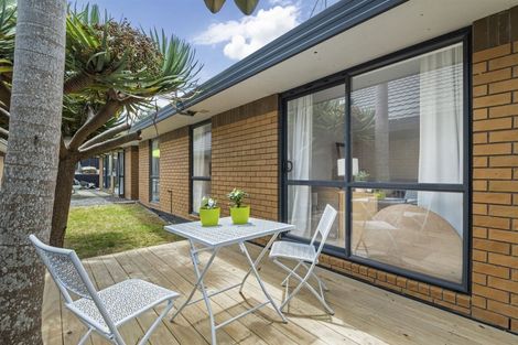 Photo of property in 620/12 Northcross Drive, Oteha, Auckland, 0632