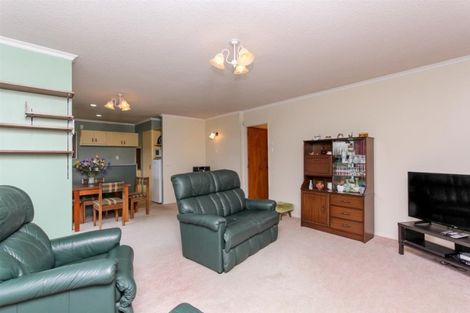 Photo of property in 69a Mangorei Road, Strandon, New Plymouth, 4312