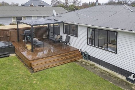 Photo of property in 76 Balrudry Street, Avonhead, Christchurch, 8042