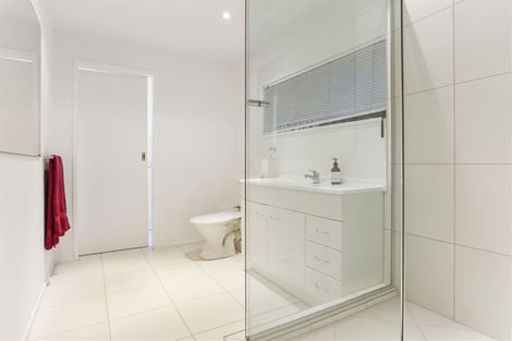 Photo of property in 42 Eban Avenue, Hillcrest, Auckland, 0627