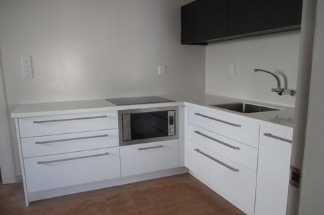 Photo of property in 30 Waimairi Road, Upper Riccarton, Christchurch, 8041