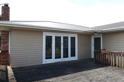 Photo of property in 185 Rathgar Road, Henderson, Auckland, 0610