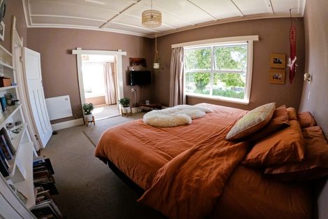 Photo of property in 1915 State Highway 2, Waipukurau, 4275