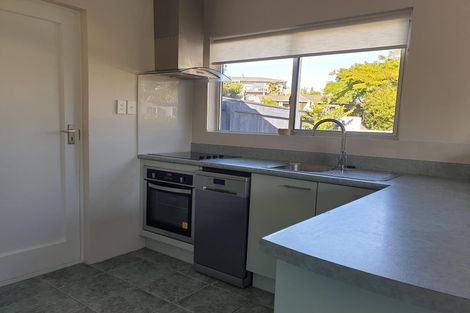Photo of property in 5 Ponui Place, Mairangi Bay, Auckland, 0630