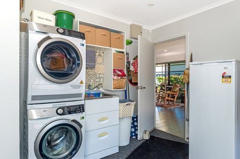 Photo of property in 50 Sterling Park, Lytton West, Gisborne, 4010