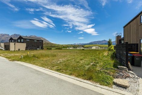 Photo of property in 10 Soudley Court, Jacks Point, Queenstown, 9371