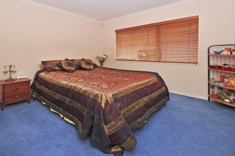 Photo of property in 47 Rathmar Drive, Manurewa, Auckland, 2105