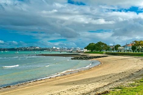 Photo of property in 6/5a Takarunga Road, Devonport, Auckland, 0624