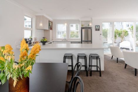 Photo of property in 57 Arcus Way, Hataitai, Wellington, 6021